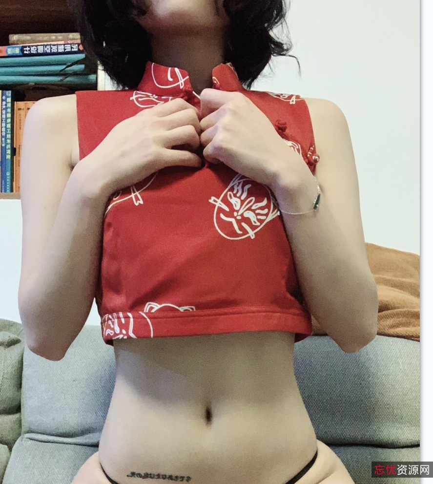 推特CandyTt短发甜妹有尺度781图81V430MB