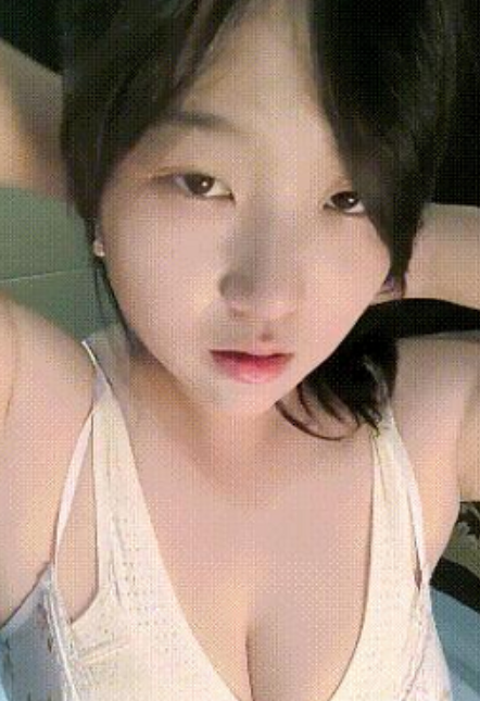 闪电播不是秋刀鱼定制展示4部5.03GB超带感