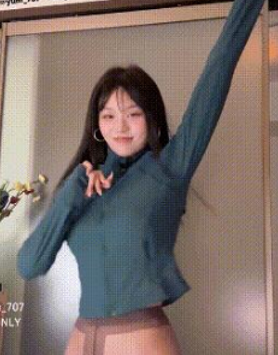 哔哩哔哩玉米yum_707热舞合集两枚733M超火辣