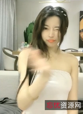 推特小雅酒店自嗨合集4.02G醉酒直播绝版资源