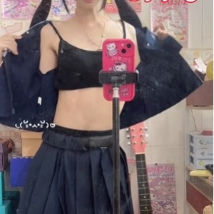 饭崽少萝美少女近期放飞视频3部632M优质珍藏