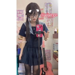 饭崽少萝美少女近期放飞视频3部632M优质珍藏