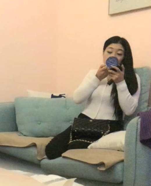 探花超值作品2部2G推特展示