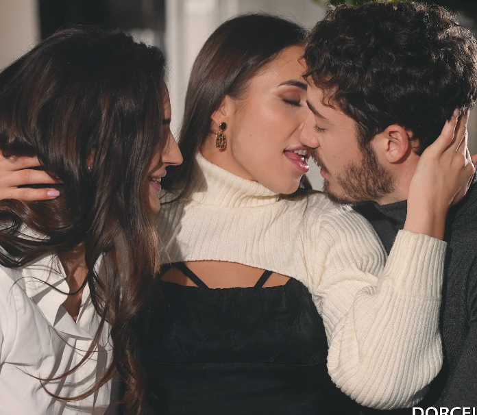 推特疯传MilanCheek绝美合集139G70部腿玩年