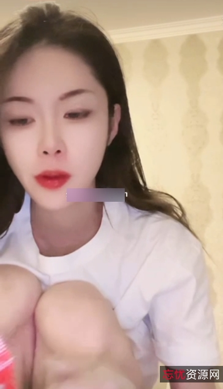 劲爆史迪西抖音土豪定制8部772M合集