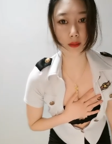 推特苏雅OL诱惑7部15G真会玩