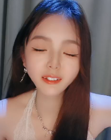 小馋猫抖音合集视频9部2G太火辣