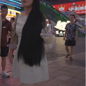 猫站香蕉猫尾随系列蓬蓬裙乖乖女神秘地带若隐若现981MB绝妙视角