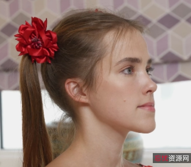 推特合集Sasha.Paige自拍88部38.4G太顶了