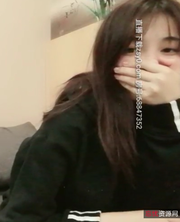 推特little学妹湿身热舞88部74.3G超顶