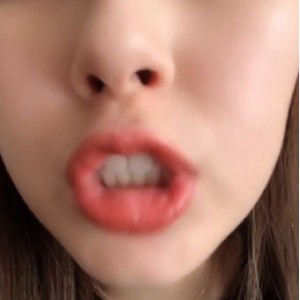 台湾情侣推特泄密合集61.1G106部太诱人