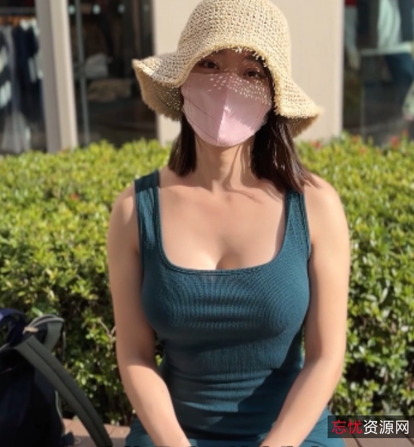 ssrpeach推特瑜伽教练121部23.8G火辣