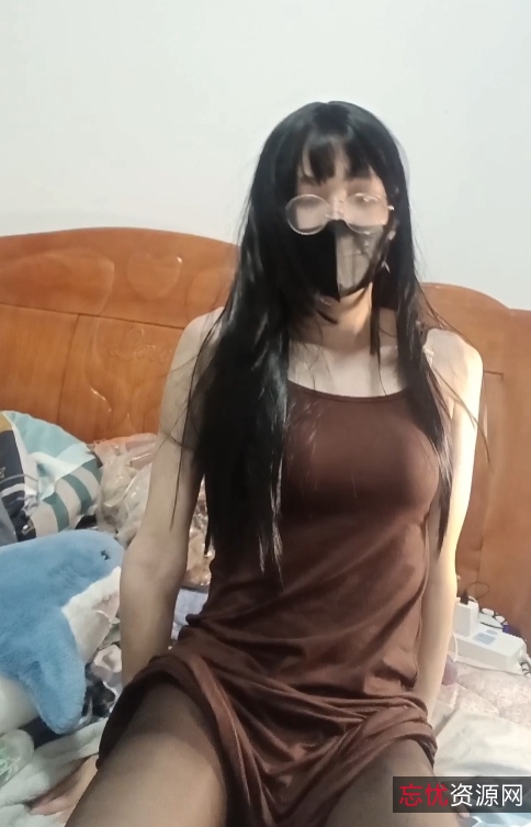 抖音五彩斑斓的黑猫TS福利14部14.1G优质